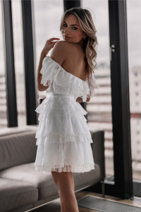  - Krótka koronkowa sukienka Hiszpanka z falbanami biała - NORA