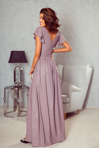 Sukienkowo - Długa brokatowa sukienka z rozcięciem na nodze Cappucino - CHLOE