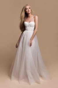  - Długa tiulowa gorsetowa sukienka biała CATIA
