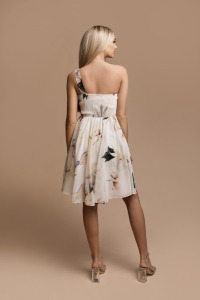 Sukienkowo - Krótka sukienka na jedno ramię w jasne kwiaty JENNIFER 
