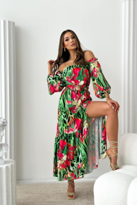 Sukienkowo - Długa sukienka hiszpanka i rozcięciem na nodze w kwiaty PIRE