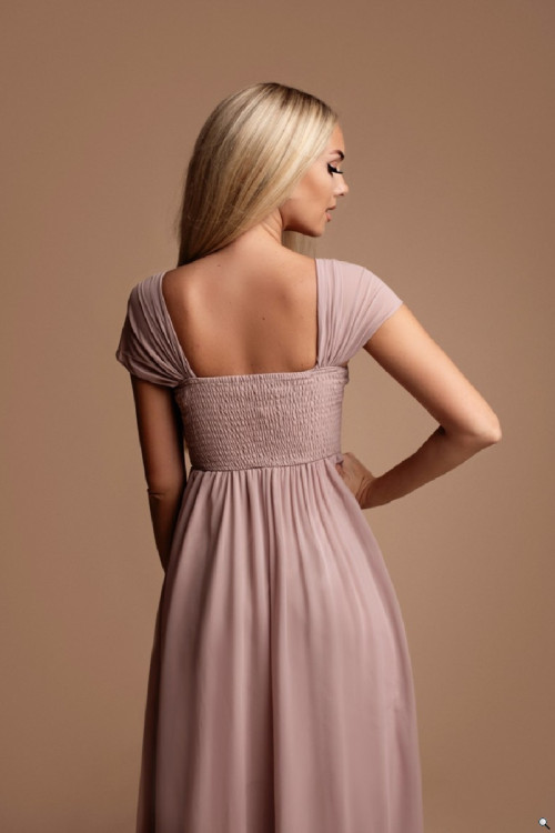 Długa rozkloszowana sukienka na ramiączkach beżowo różowa EMMA