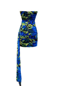 Sukienkowo - Dopasowana  sukienka tuba z trenem niebieska - RACHEL